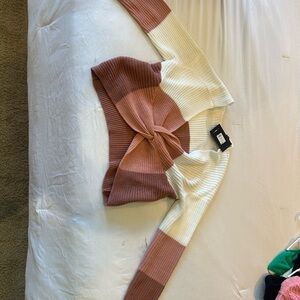 Fashion Nova V-Neck Colorblock Sweater - Cream and Pink